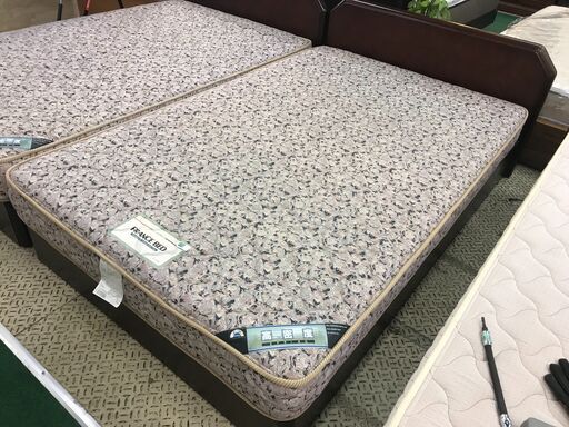 フランスベッド　セミダブルベッド②