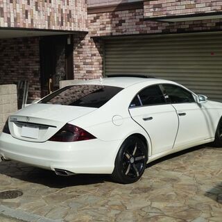 検査3年12月CLS350 後期型 実走6.2万km/7AT/サンルーフ/ブラックレザー/シートヒーター/純正HDDナビ/COMANDシステム/パワートランク/HID/ETCの画像