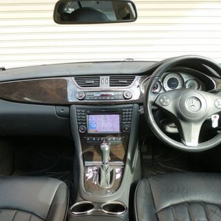 検査3年12月CLS350 後期型 実走6.2万km/7AT/サンルーフ/ブラックレザー/シートヒーター/純正HDDナビ/COMANDシステム/パワートランク/HID/ETCの画像