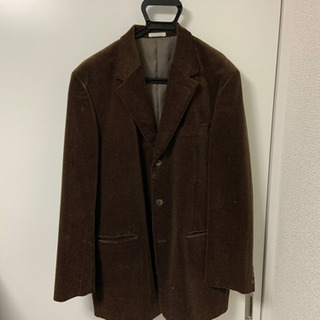 VISARUNOのコーデュロイのジャケット