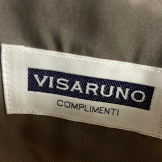 VISARUNOのコーデュロイのジャケットの画像