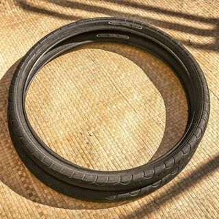 KENDA  ２０インチ　タイヤ　４０６　Kwest Tire　...