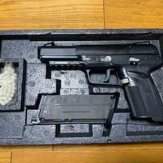 ガスガン　東京マルイ　FN57の画像