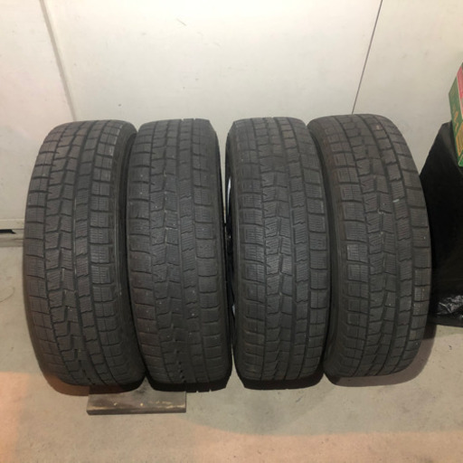 値下げ可！！　DUNLOP(ダンロップ) スタットレスタイヤセット　バリ溝・美品！