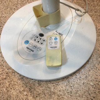 リモコン付き扇風機500円