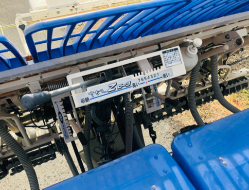 イセキ　田植え機　さなえ　PZ83 8条　中古
