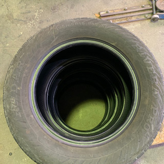 値下げしました　195/65r15 タイヤ
