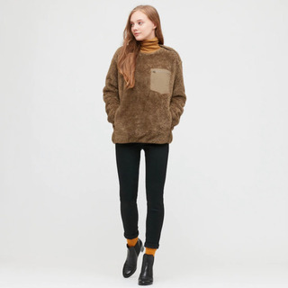 ユニクロ　ファーフリースプルオーバー　ブラウン　Ｌの画像