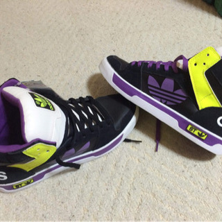 adidas スニーカー  originalの画像