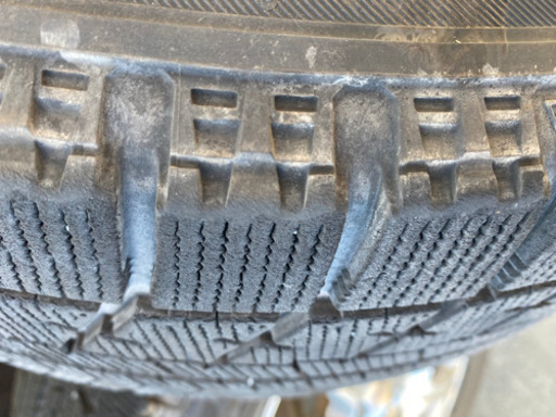 冬用タイヤ、ブリザックです