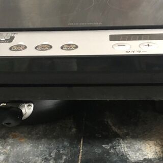 【予約済み】【引き渡し予定あり】【3/20頃お渡し】アイリスオーヤマ 2口IHコンロ 1400W ブラック(IHK-W12-B) スタンド付きの画像