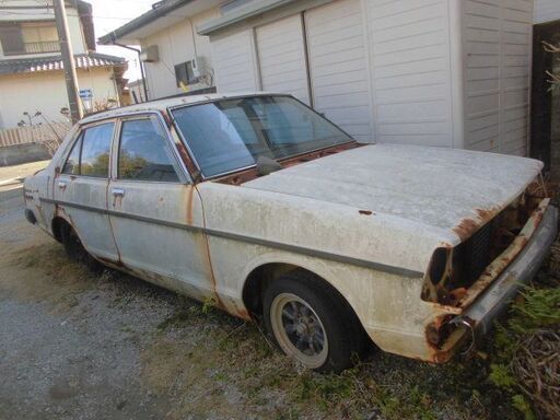 あげます310サニー前期型後期型どちらも書類あります引き取りに来れる