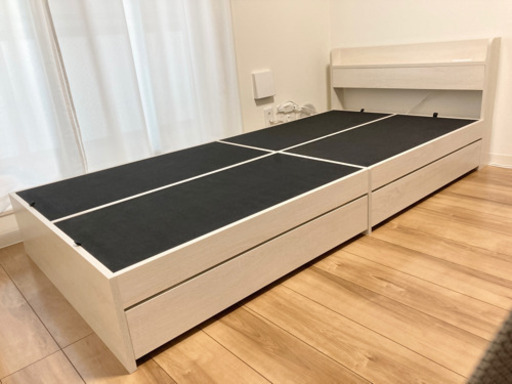 ニトリ　収納･コンセント付きベッド　フレームのみ　シングル　使用1年未満