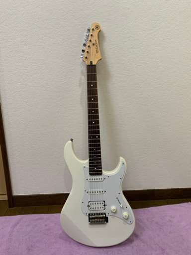 エレキギター YAMAHA PACIFICA012 