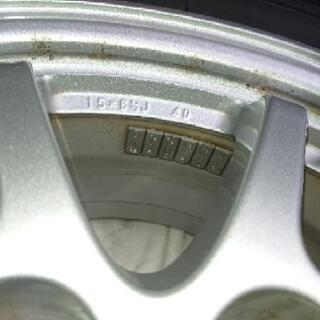 50系プリウスPHV純正15インチアルミホイールの画像