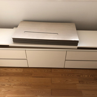 子供用ベッドとマットレスの画像