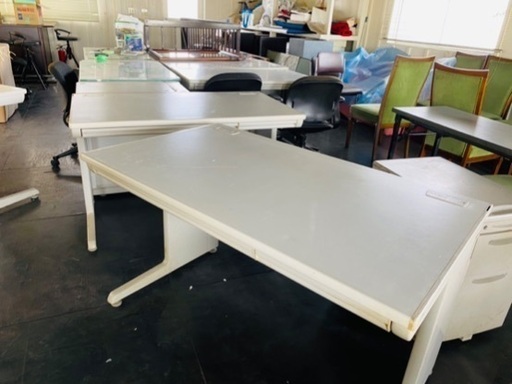 【良品中古】オフィスデスク⭐︎8台