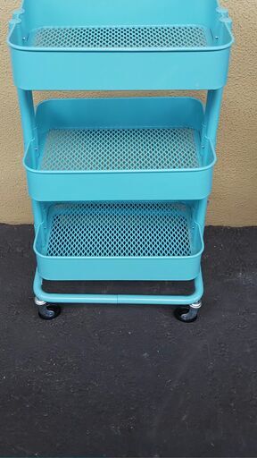 現地取引歓迎　☆簡易清掃済☆脱衣ラック☆３段家具