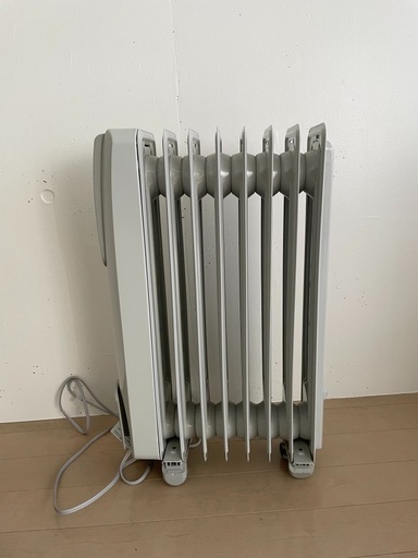 デロンギ製オイルヒーター