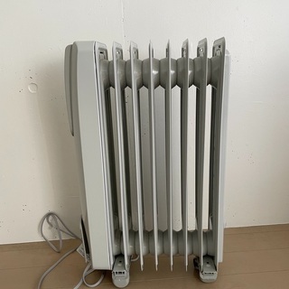 デロンギ製オイルヒーター