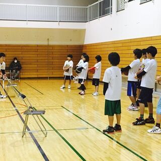 亀岡運動公園体育館　子どもバスケットボール教室の画像