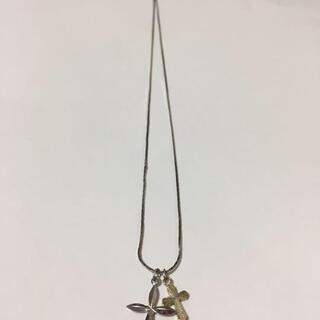 ネックレス　クロス【他商品と同時購入で割引】