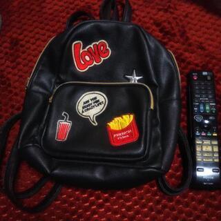 ワッペン★黒リュックの画像