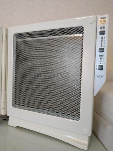 ■電気式パネルヒーター ※トヨトミ EPH-120