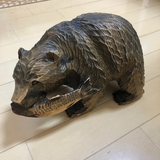 木彫りの熊　