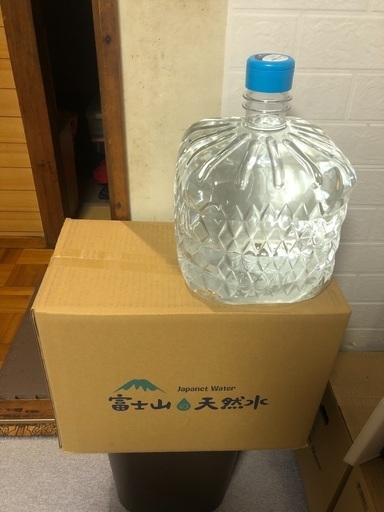 ジャパネットウォーターの天然水