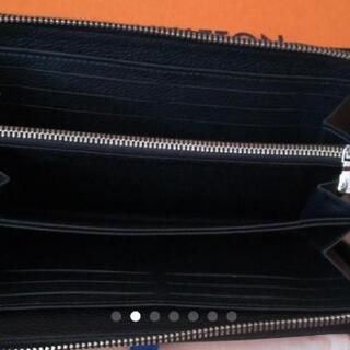 ルイヴィトンの長財布の画像