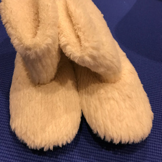 白いルームシューズ