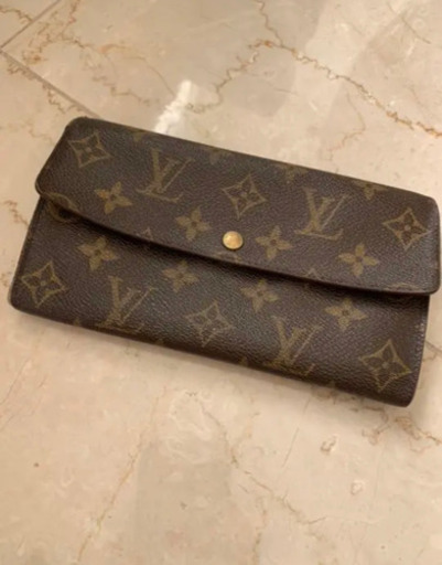 ルイヴィトン モノグラム長財布