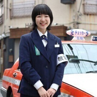 ＜月の半数以上が休み＞女性活躍中★タクシードライバー！面接タクシ...