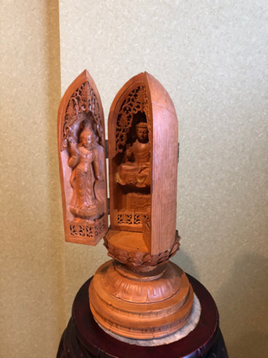 木彫りの仏像　手彫り
