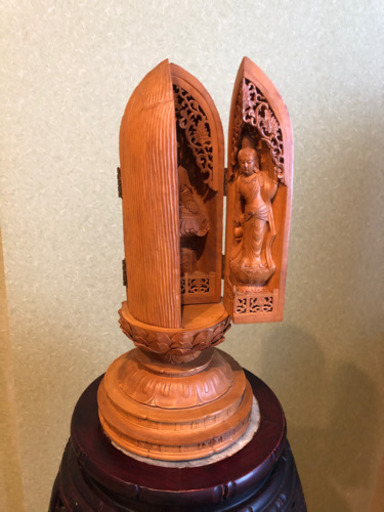 木彫りの仏像　手彫り