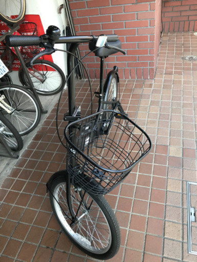 ★美品★20インチ　折り畳み自転車　かご付き　ブラック