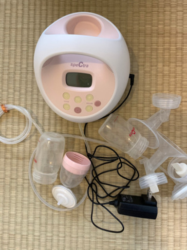 搾乳機と抱っこ紐