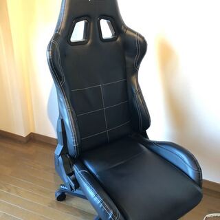 ゲーミングチェア_黒_(使用感あり)の画像