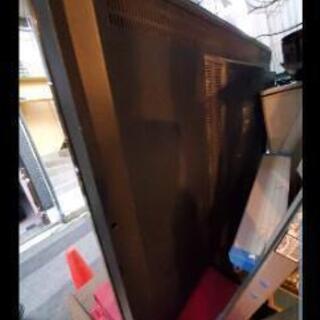 大型テレビ2台無料の画像