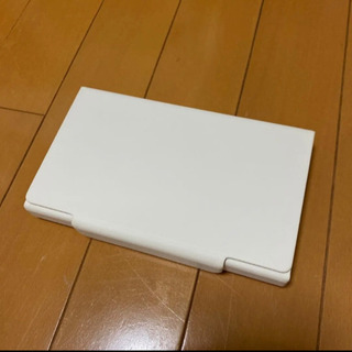 新品、未使用品】iPad 、iPhone 、PC 3つ折りモバイルキーボード 