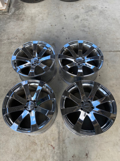 VENERDI 19インチx9.5Jオフセット＋38 5穴114.3