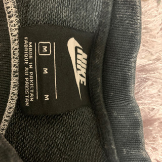 NIKE トレーナーの画像