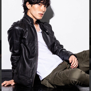 AKM Contemporary レザーブルゾン ブラックの画像