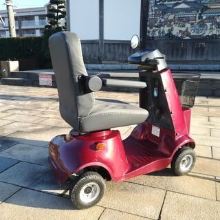 シニアカー　電動車イスの画像