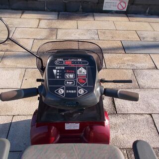 シニアカー　電動車イスの画像