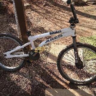 アーレス アシュラ BMX レストアベース