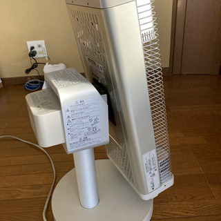 【お取り先きまりました】ダイキンセラムヒート　遠赤外線の画像