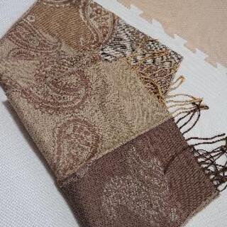 新品★ストールの画像