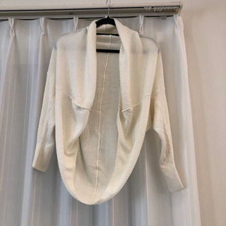 5.  レディース　INGNI  カーディガン　ボレロ